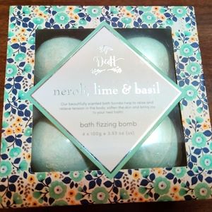 NEW BATH FIZZING BOMB